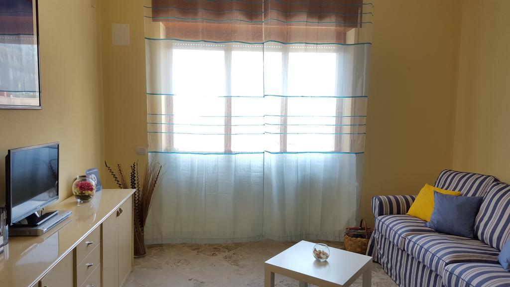 Casa Vacanze Solemar 마이오리 외부 사진